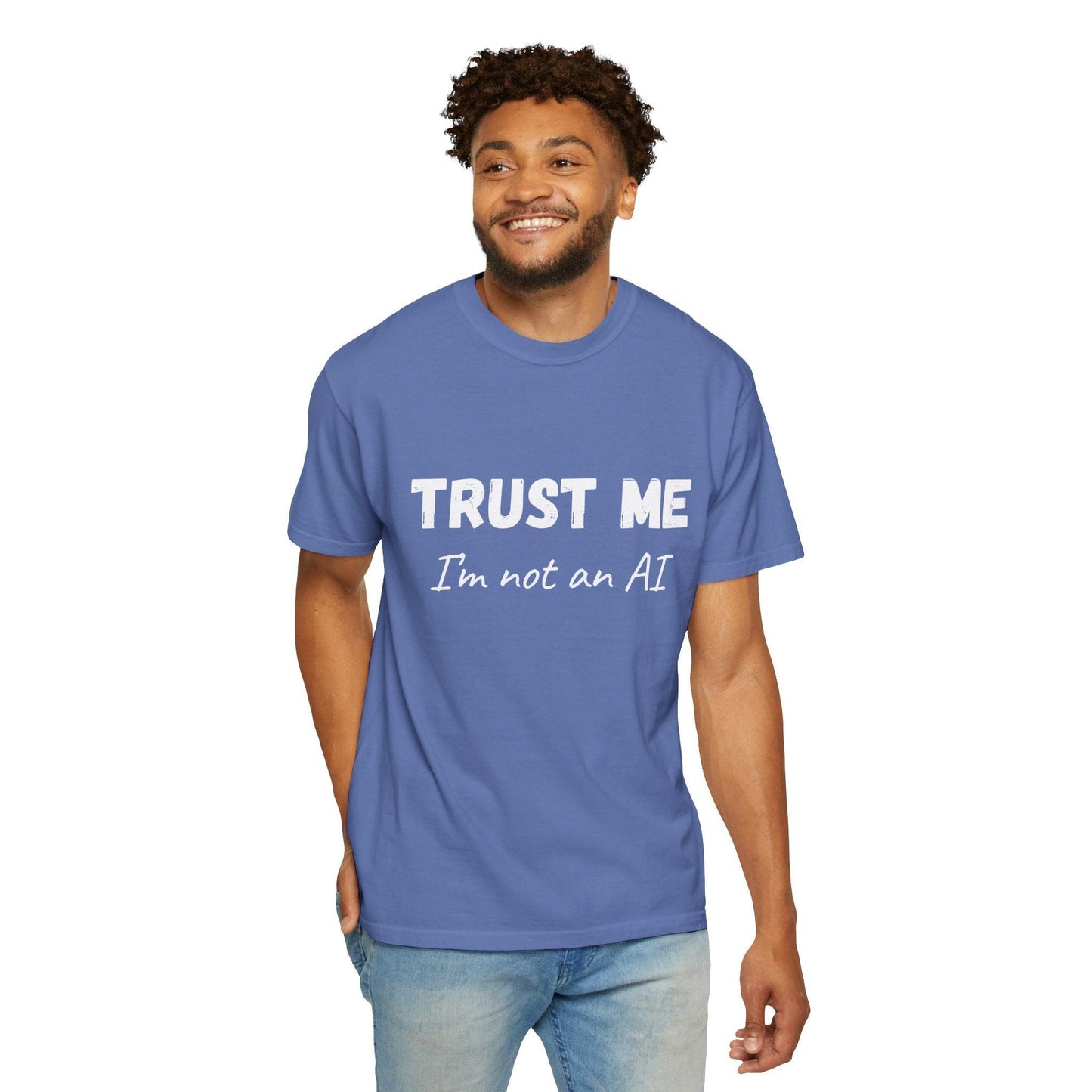 Unisex T-shirt AI Joke 'Trust Me, I'm Not an AI' Funny Quote - CryptoAiShop